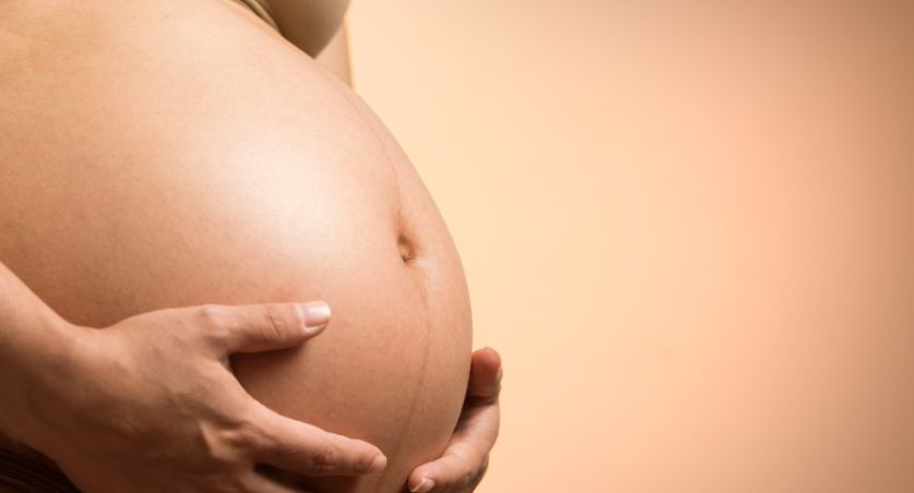 femmes-enceintes-faut-il-consulter-un-osteopathe-apres-un-accouchement